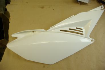 Beta RR125 RE125 RR50 ab 2013 Verkleidung Seitenverkleidung rechts NEU side cover right NEW 024430021051