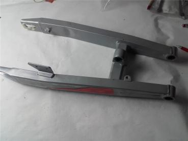 Beta  Alp200 2018 Schwinge swing arm hinten silber