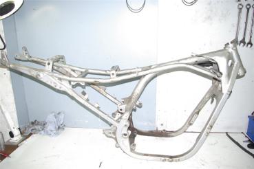 Suzuki GSX550 EU GN71D Rahmen mit Brief frame with papers