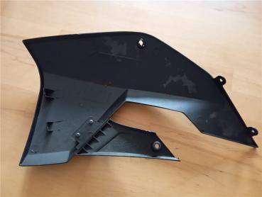 Sachs ZX125 ZZ125 ab 2013 4Takt Tankverkleidung Seitenverkleidung Farbe schwarz rechts gebraucht mit Defekt
