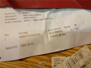 Sachs ZX125 ZZ125 -2004 Lampenmaskenhalter rot Halter rechts Frontmaske Scheinwerfermaske Verkleidung vorne