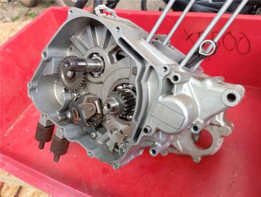 Sym Husky125 Husky 125 N01 N125A-6 Rumpmotor Getriebe Kurbelwelle Polrad Freilauf 1996-2005