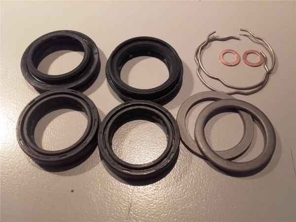 Beta RR50 RE125  37mm Gabel Gabelsimmerringe Gabelsimmerring Dichtungssatz Staubkappen