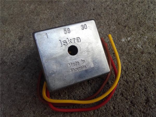 Sachs Kreidler Iskra 6Volt Spannungsregler Gleichrichter regulator 283174000 11754005540 NEU