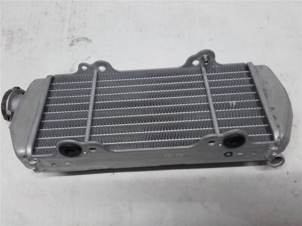 Beta RR250 RR300 ab 2013 2Takt Kühler links Radiator silber neu watercooler