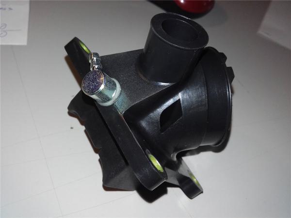 Sachs ZX125 ZZ125 XTC125 2Takt Ansaugstutzen mit offenem Anschluss oben NEU