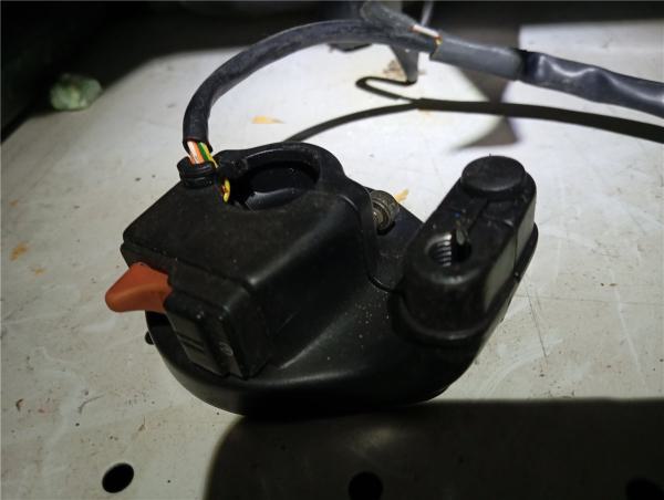 Sachs XTC125 XTC 125 4Takt WSF677A Gasgriffarmatur starke Kratzer